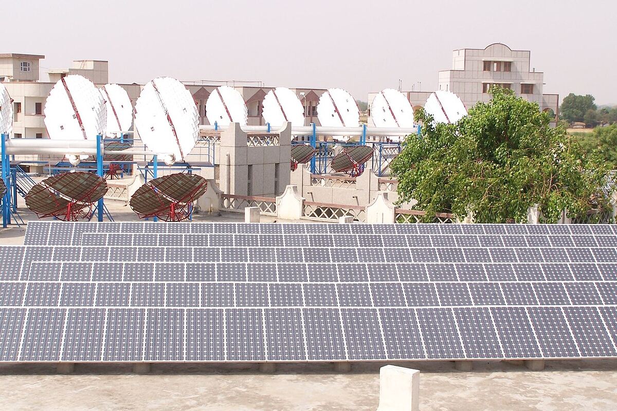 Utility-scale single-axis tracking solar array at an Indian solar power plant